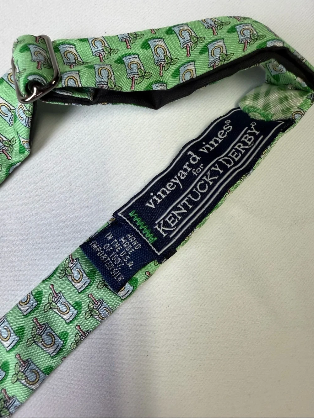 Vineyard Vines Kentucky Derby Style Light Green Patterned Silk Bow Tie